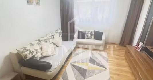 Apartament Florești