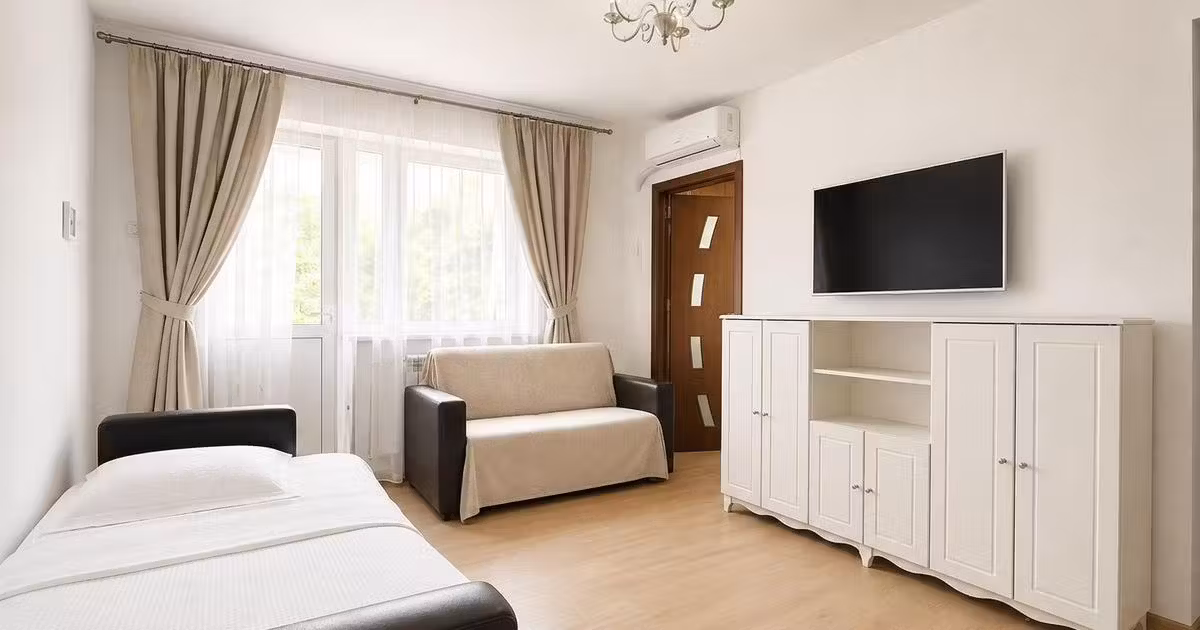Apartament de vânzare cu 3 camere, mobilat în zona Inel II, Constanța