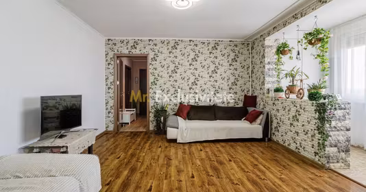 Apartament Militari