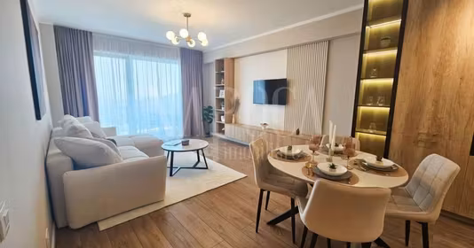 Apartament Florești