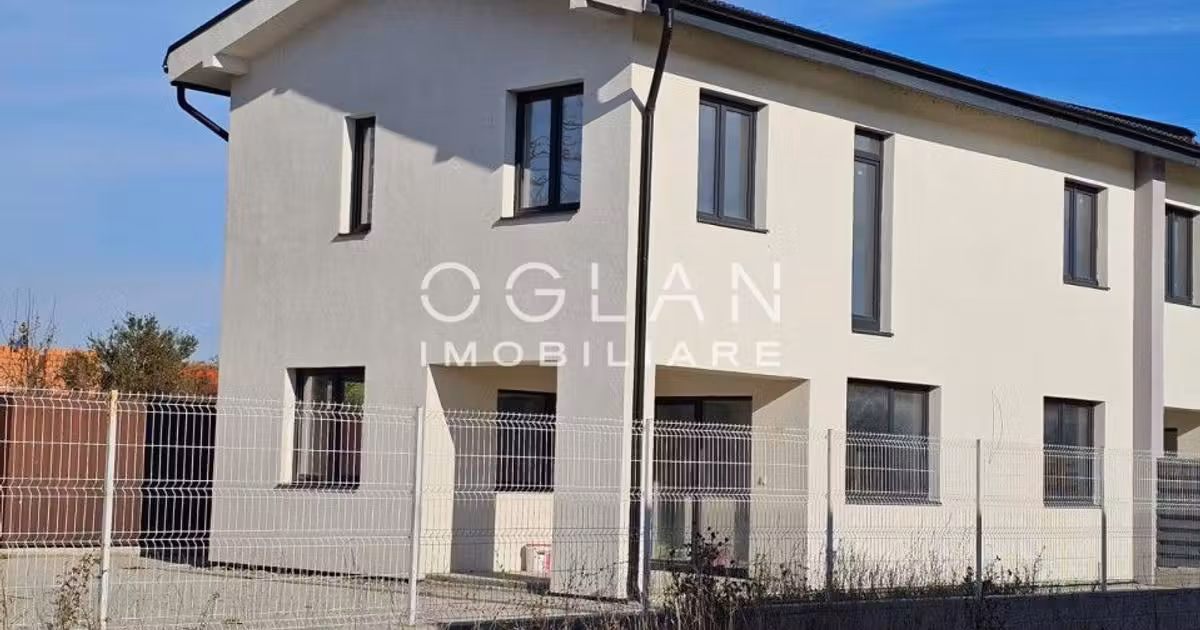 Casă individuală de vânzare cu 4 camere în Șelimbăr