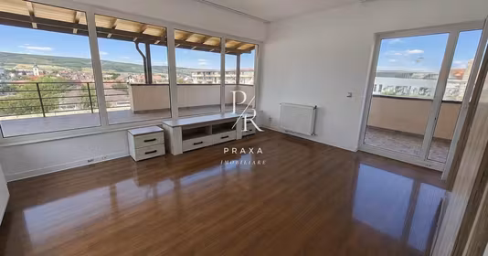 Apartament Florești