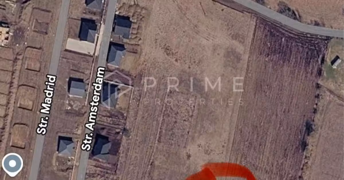 Teren Construcții intravilan de vânzare de 1000 mp, în Livezeni