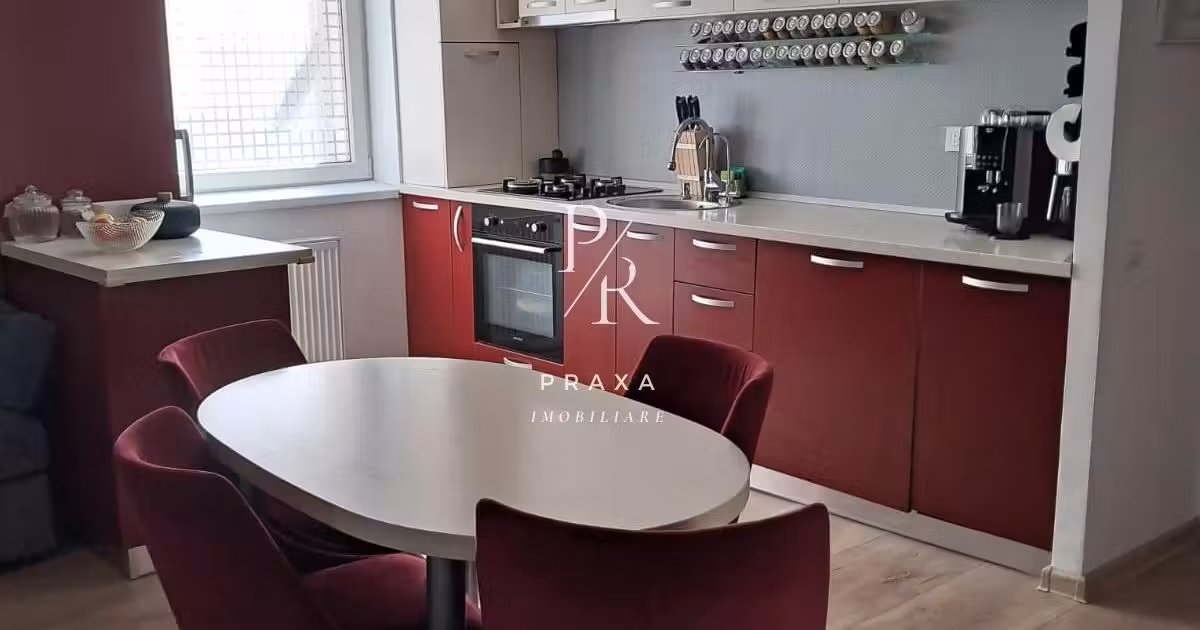 Apartament de vânzare cu 3 camere, mobilat în Florești