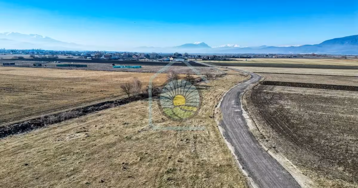 Teren Construcții intravilan de vânzare de 17250 mp, în zona Stupini, Brașov