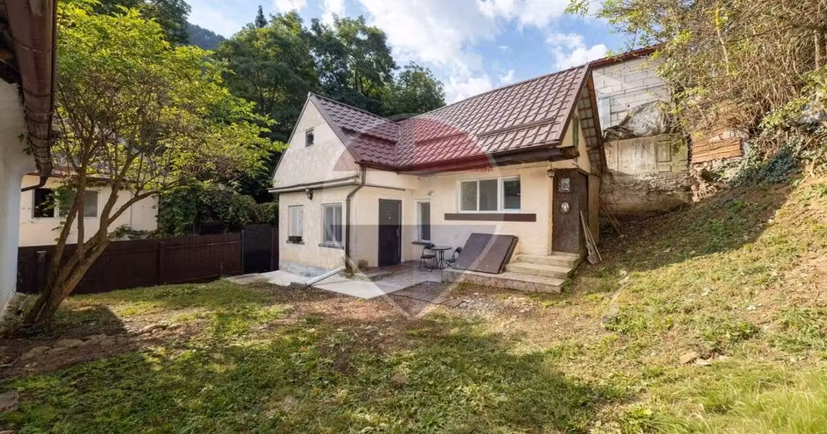 Casă individuală de vânzare cu 2 camere în zona Schei, Brașov