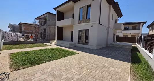 Casă Fundeni