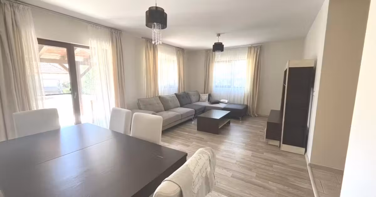 Duplex de vânzare cu 4 camere, mobilat în Moșnița Nouă
