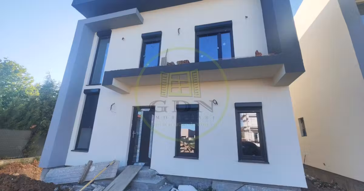 Casă individuală de vânzare cu 4 camere în Malu Mare