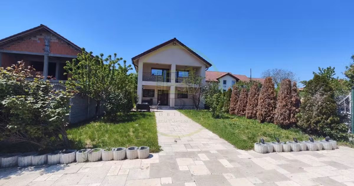 Casă individuală de vânzare cu 5 camere, mobilată în zona Bariera Vâlcii, Craiova