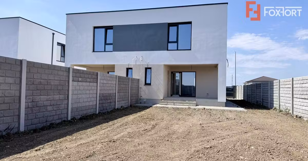 Duplex de vânzare cu 4 camere în Moșnița Nouă