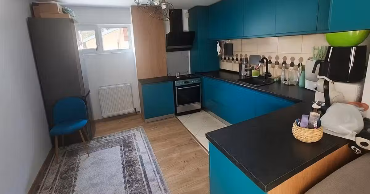 Apartament de vânzare cu 3 camere, mobilat în zona 1 Mai, Sector 1