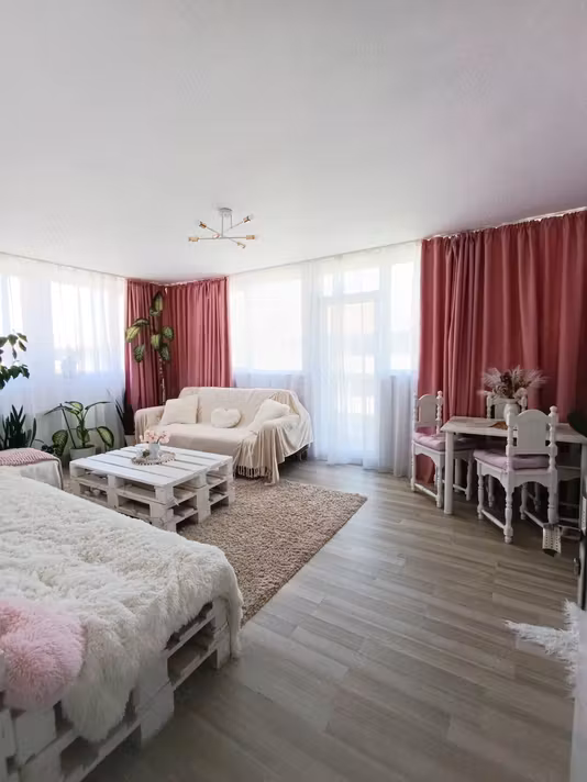 Apartament Floresti