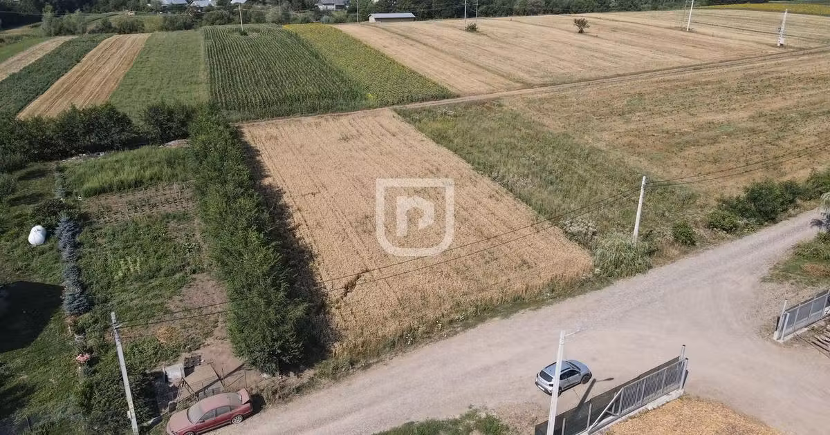 Teren Construcții intravilan de vânzare de 2000 mp, în Ilișești