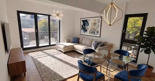 Apartament Titan