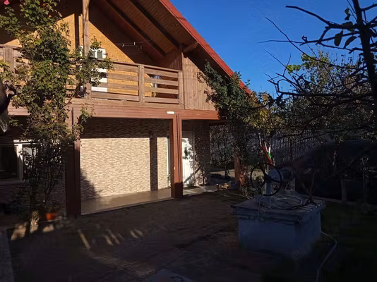 Casă Targu Frumos