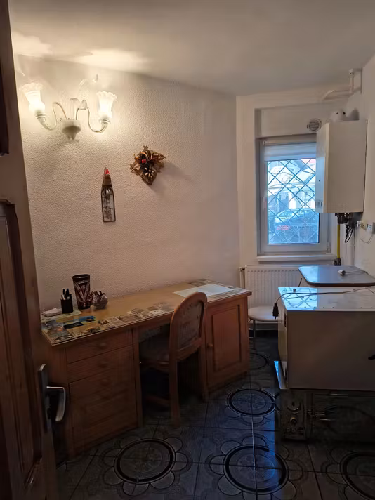 Apartament Centrala, Policlinica