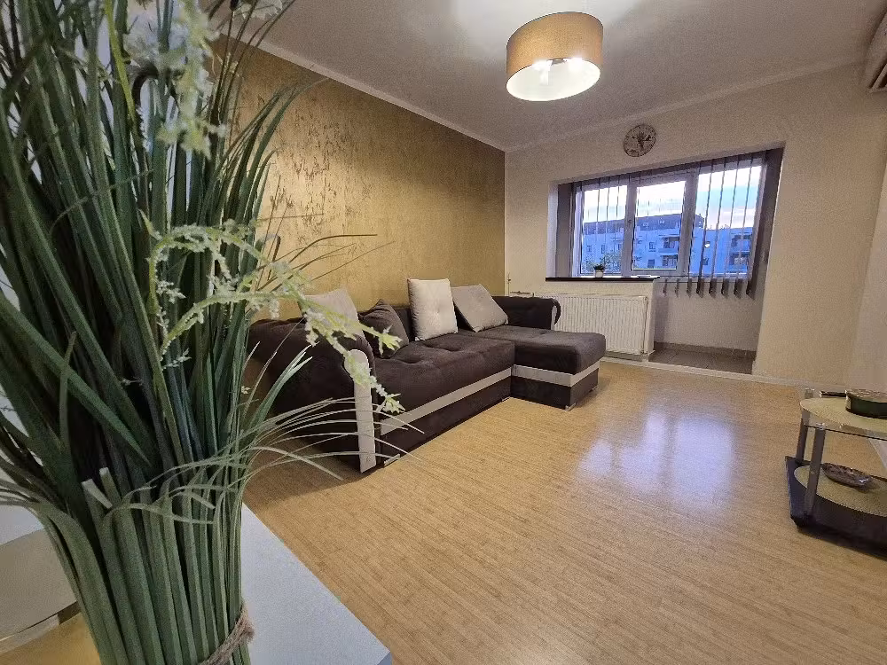 Garsonieră renovată PROFESIONIST | Lipovei | 350