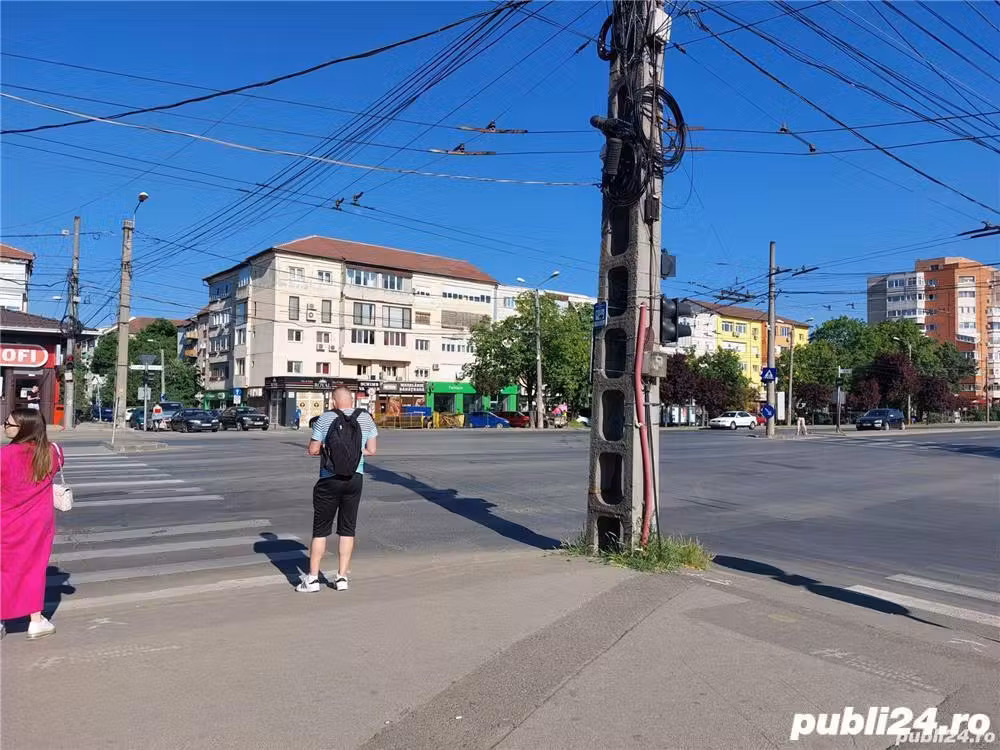 Chirie 450   | Iris Armoniei | 2 Camere Decomandat | Parcare Supraterană | Încălzire Pardoseală