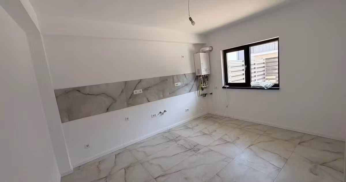 Casă de vânzare cu 4 camere în Bragadiru