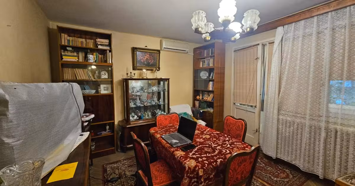 Apartament de vânzare cu 3 camere, mobilat în zona Titan, Sector 3
