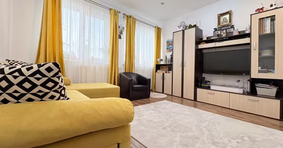 Apartament de vânzare cu 3 camere, mobilat în zona Palas, Constanța