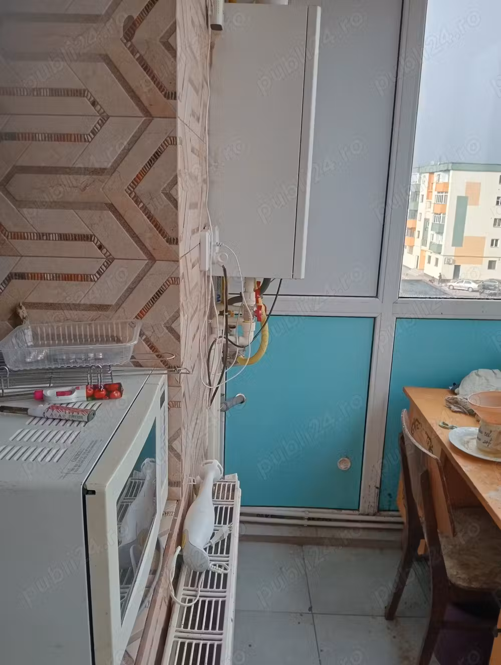 Vând apartament cu trei camere in Mătăsari proprietar 30 000 euro