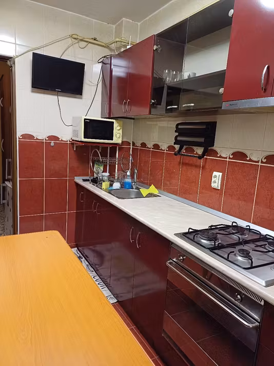 Apartament Floresti