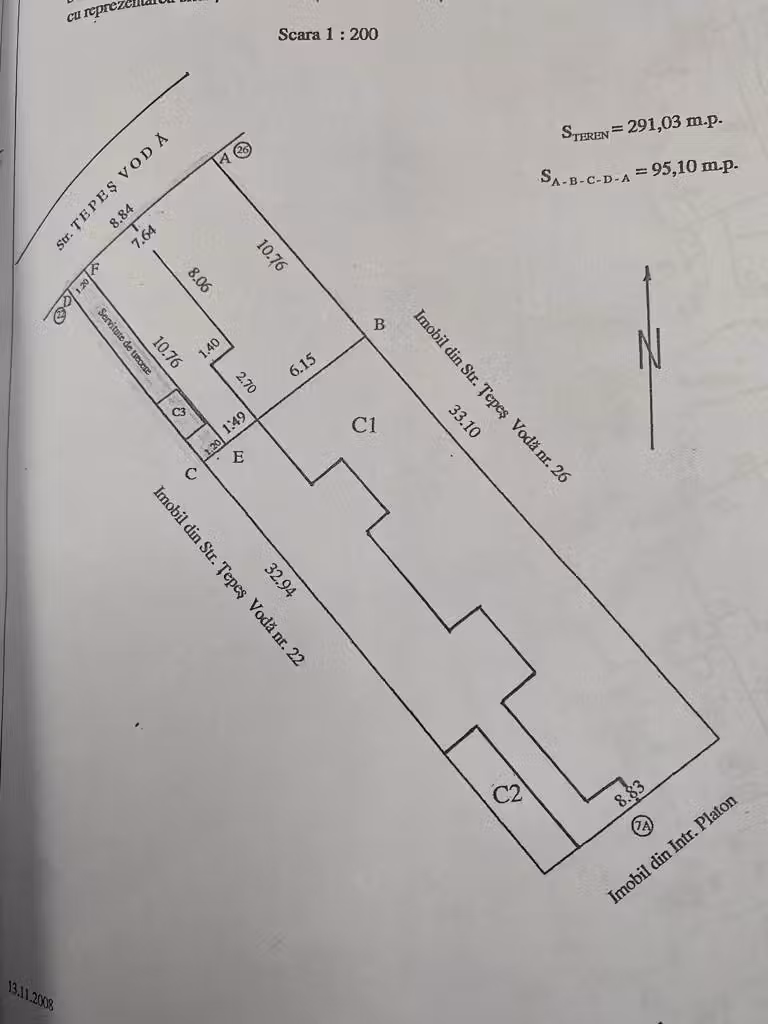 Casa de vanzare situata in Bucuresti ,strada Tepes Voda foarte aproape de Hala Traian
