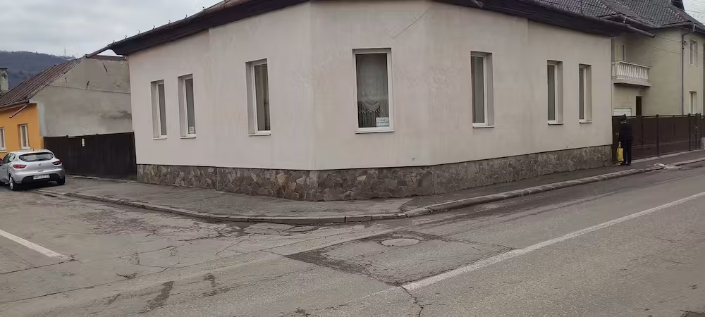 Casa cu 3 camere