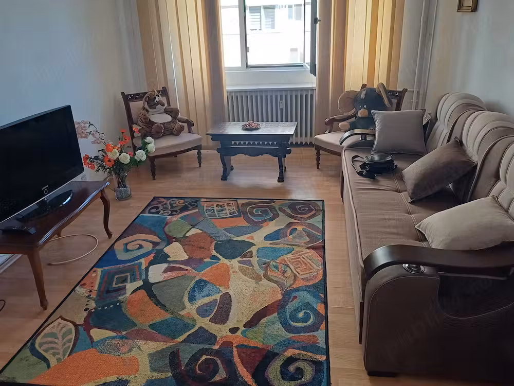 Inchiriez apart 3 camere Sect 2 Bucuresti