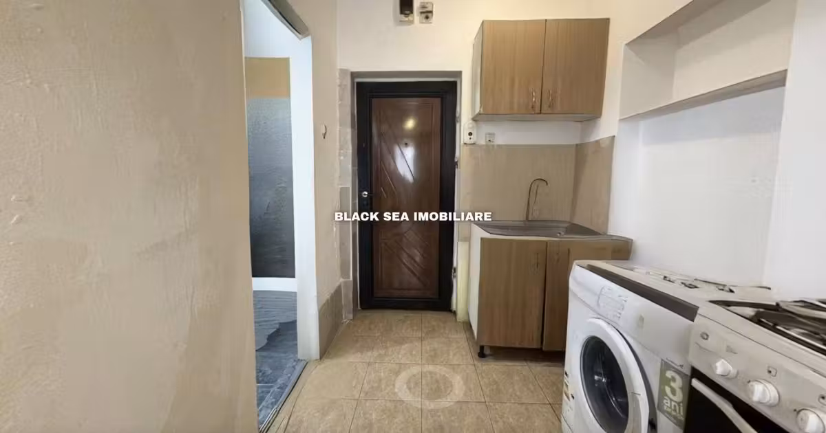 Garsonieră de vânzare în zona Far, Constanța