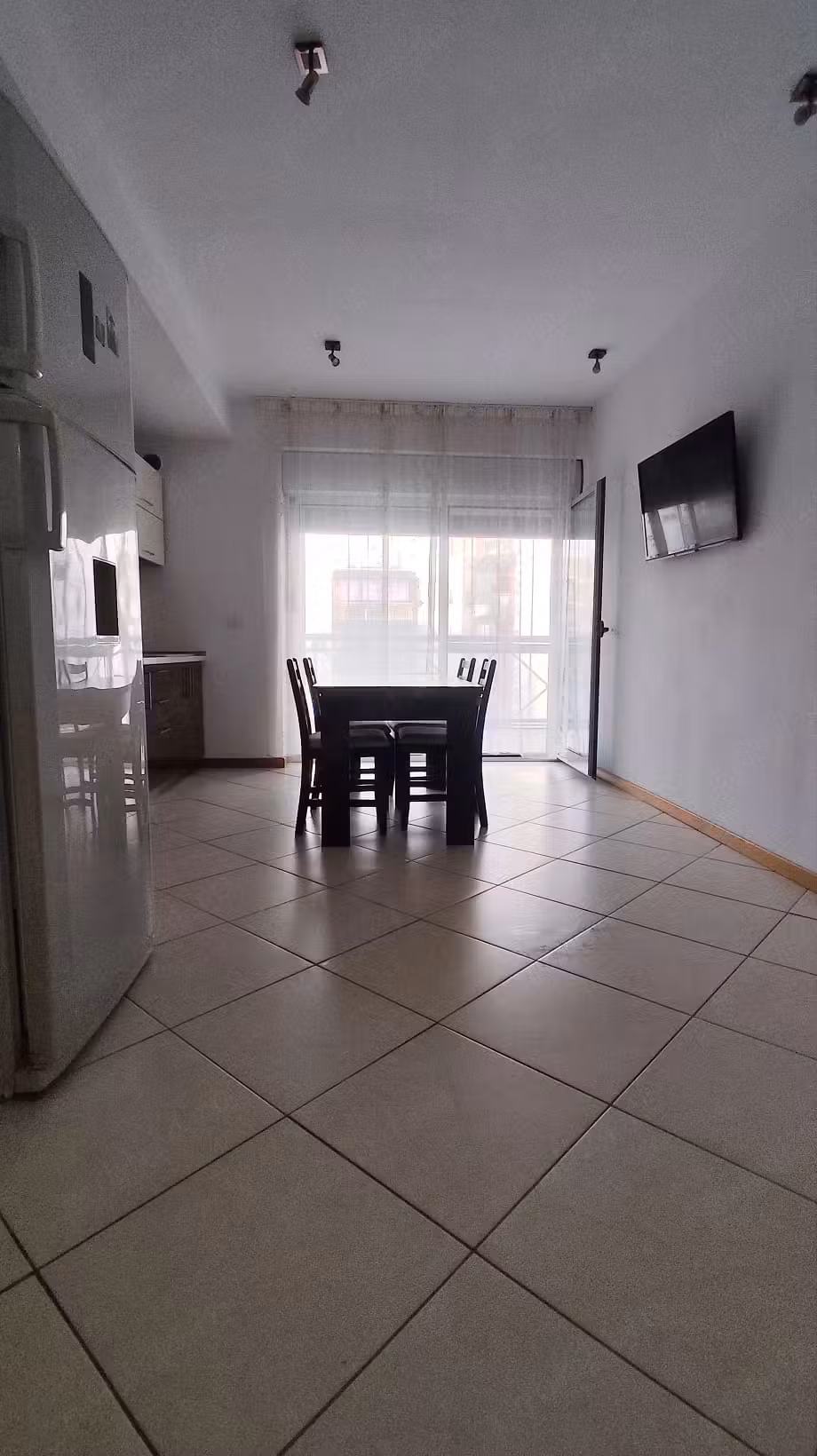 Proprietar,inchiriez apartament 3 camere