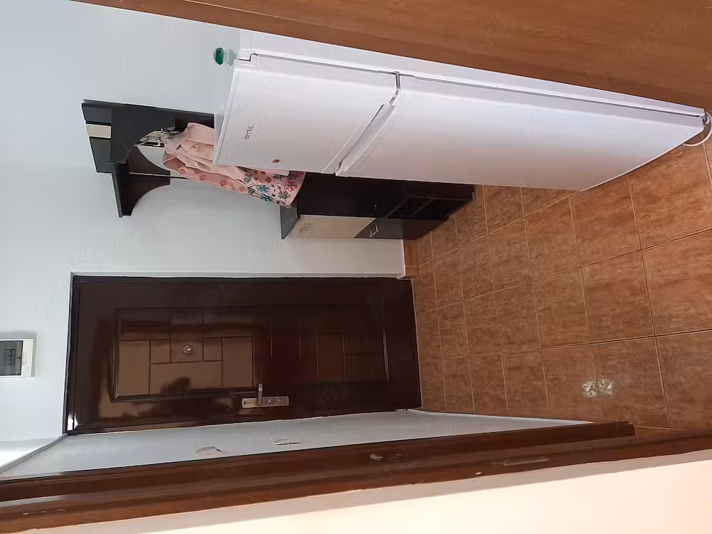 Închiriez garsoniera central