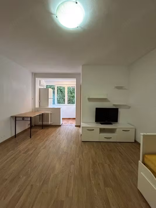 Garsonieră Berceni