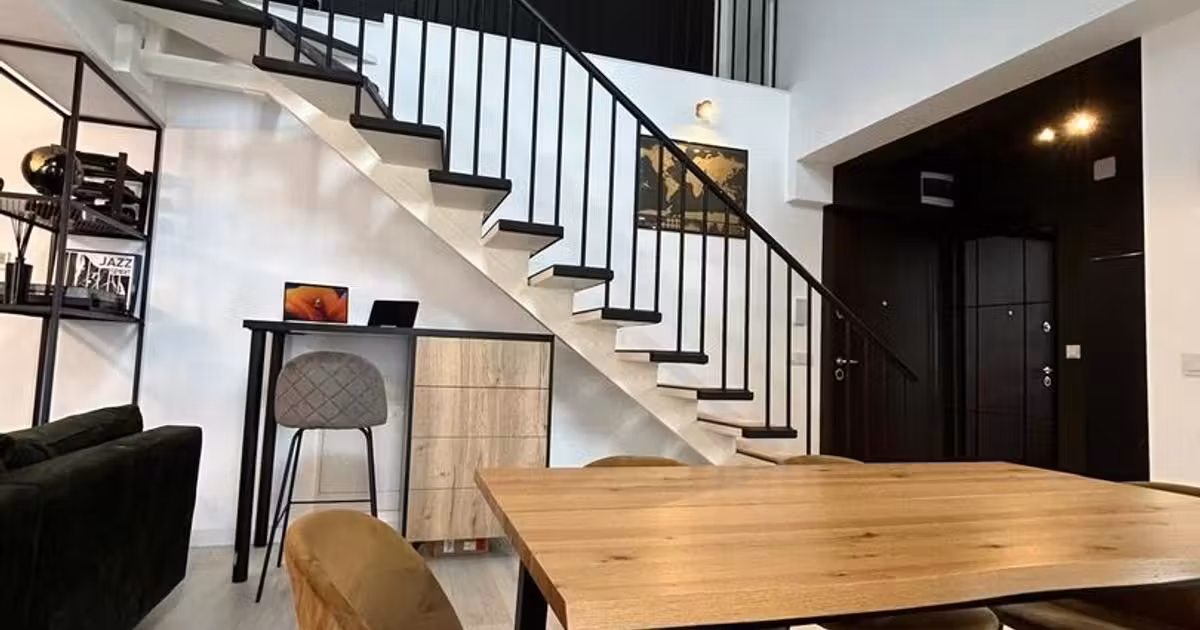 Apartament de vânzare cu 3 camere, mobilat în zona Barbu Văcărescu, Sector 2