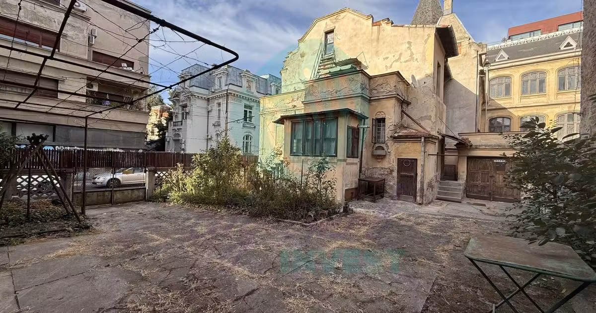 Casă individuală de vânzare cu 5 camere în zona Calea Victoriei, Ultracentral