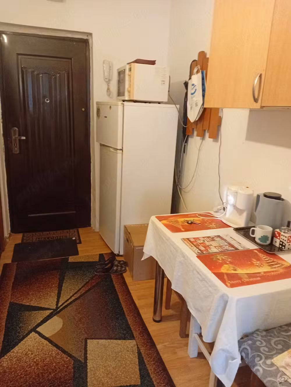 Garsoniera de inchiruat, Govandari, Tineretului, bl 1 Resita