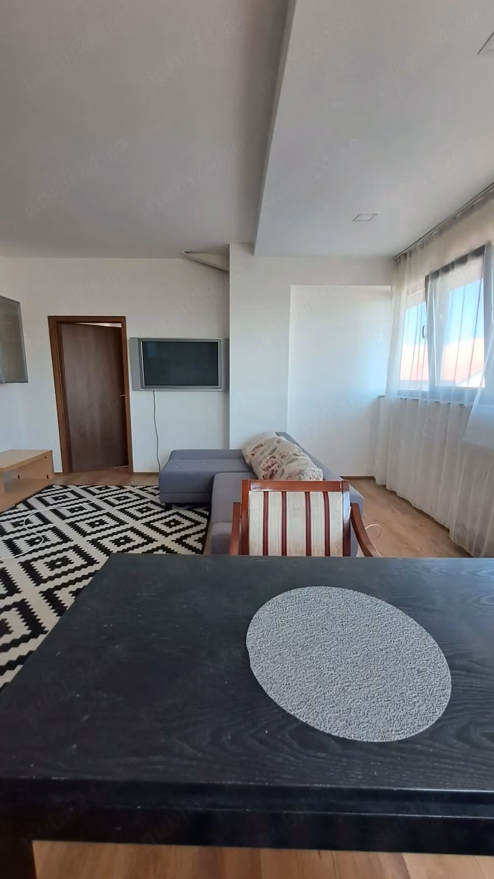 Apartament de închiriat cu 2 camere