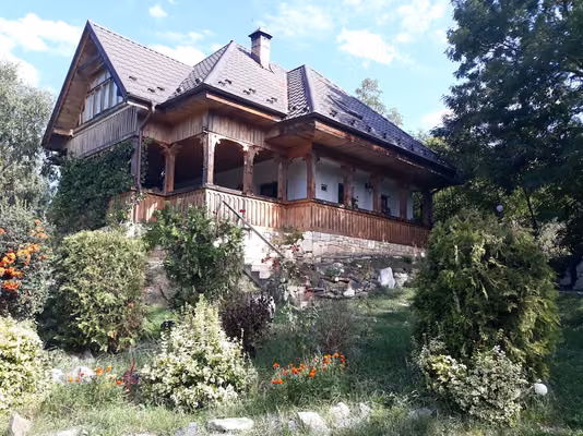 Casă Bontida