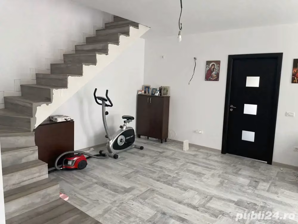 Casă · 4 camere · 120 m², Glina, glina