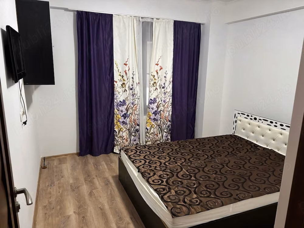 Închiriez apartament
