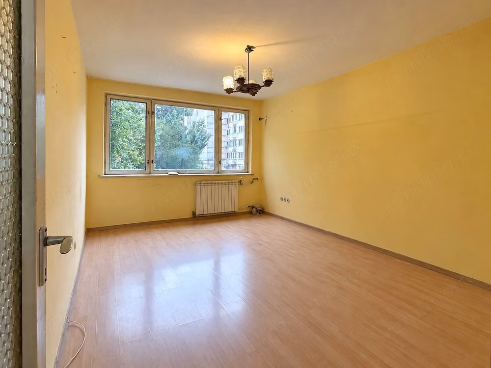 Apartament cu 2 camere - Rogerius - Bvd. Dacia - Etajul I. - Decomandat - IMOBIHOR