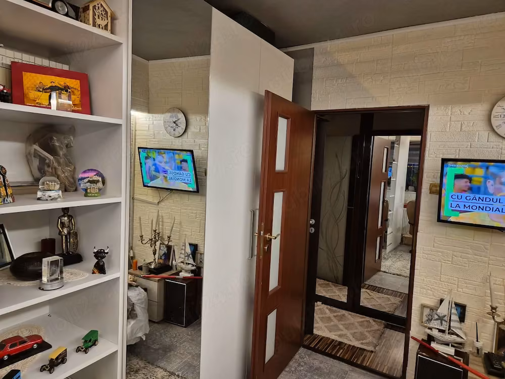 Apartament 4 camere modernizat ultracentral