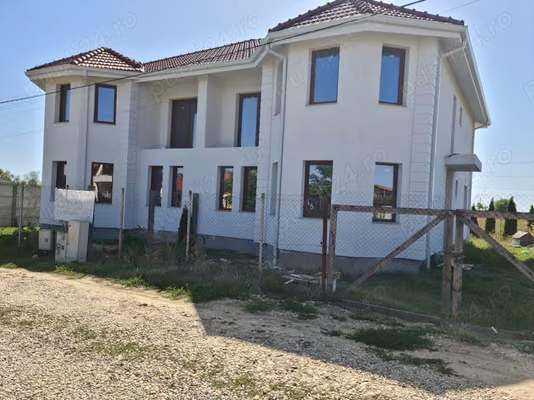 Casă Paulesti