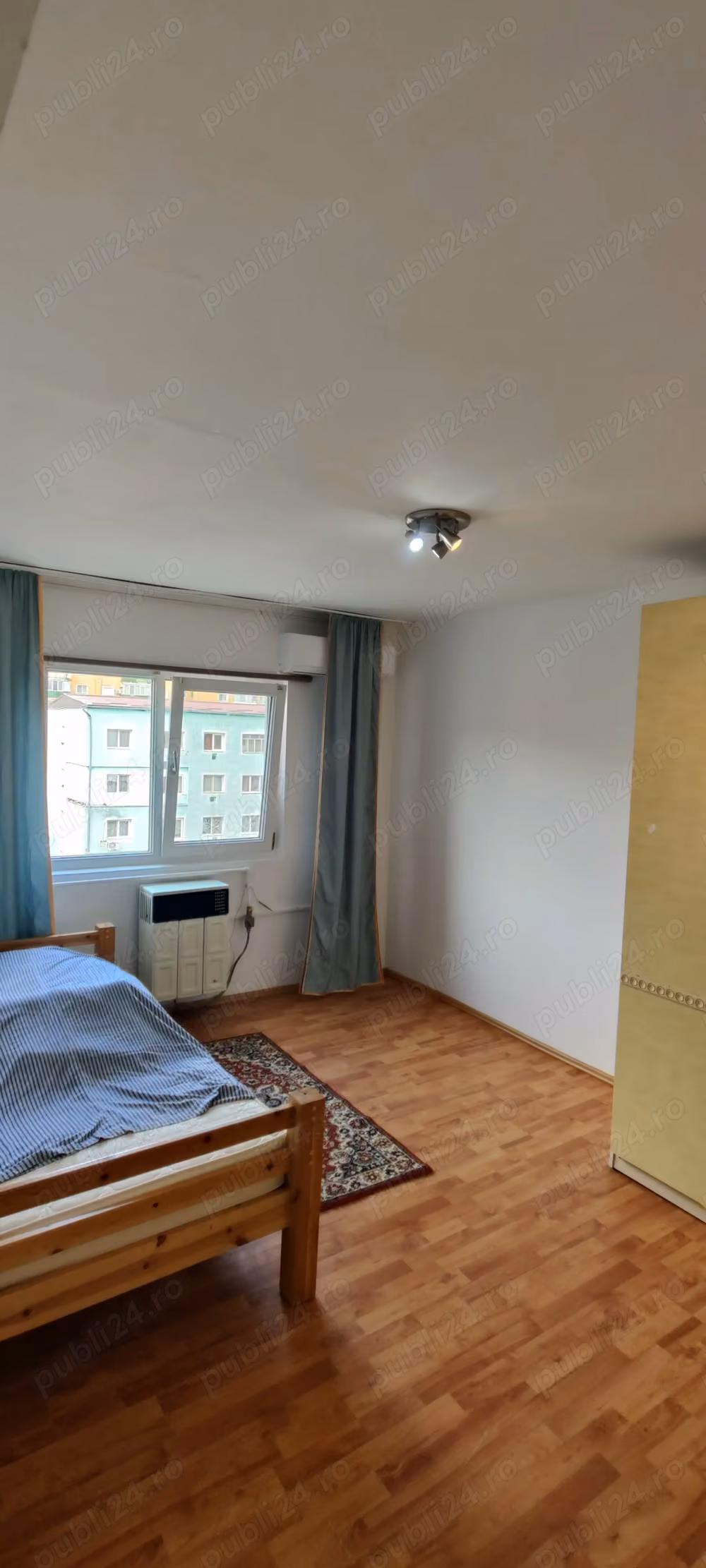 Inchiriez garsoniera Govandar linga LIDL
