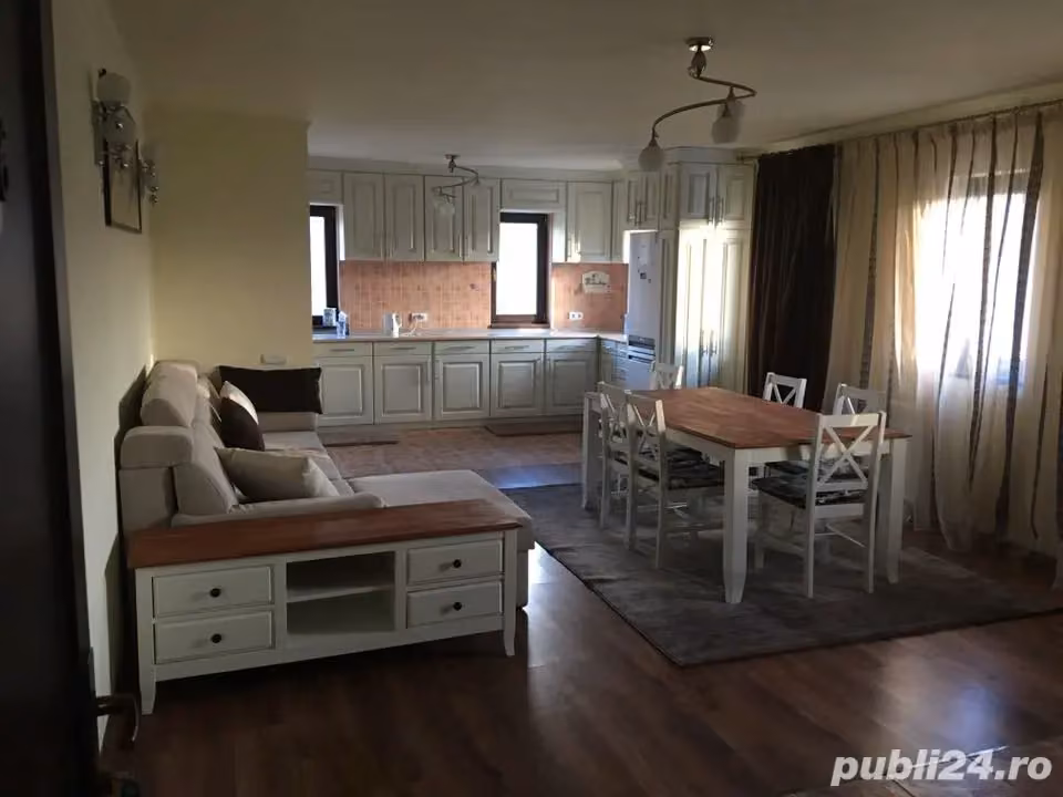 Casa de vanzare