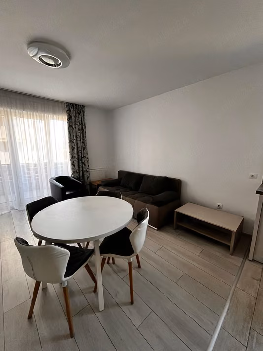 Apartament Avangarden 3
