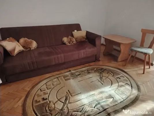 Garsonieră Titan