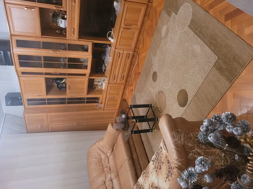 Dau spre închiriere apartament cu 2 camere